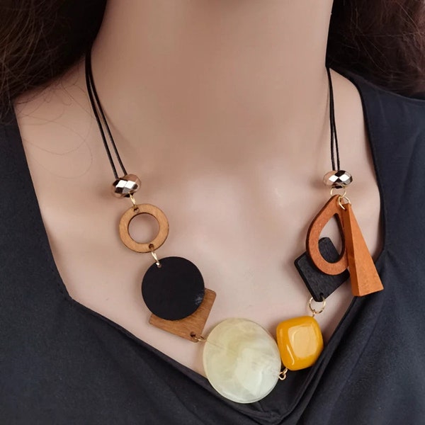 Handcrafted Ethnic Statement: Vintage Wooden Geometric Pendant Necklace with Collar - Unique Neck Jewelry for Women