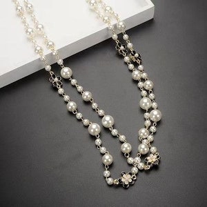 Long Chains Pearl Necklace For Women Camellia Flower Gray White Beads Layer Collane Vintage Jewelry On The Neck Accessories Gift