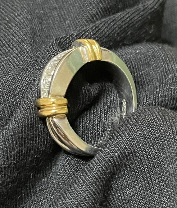 Estate 14K White & Yellow Gold Seven Baguette ring - image 2