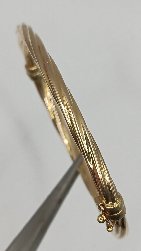 14kt twisted wire bangle bracelet - image 3