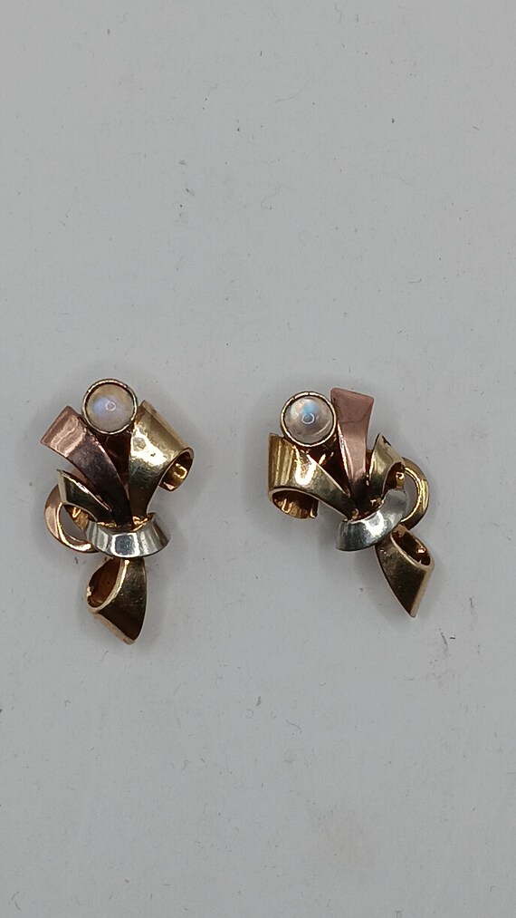 Mid Century gold moonstone earrings - image 1