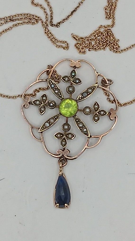 Victorian peridot pearl yellow gold necklace