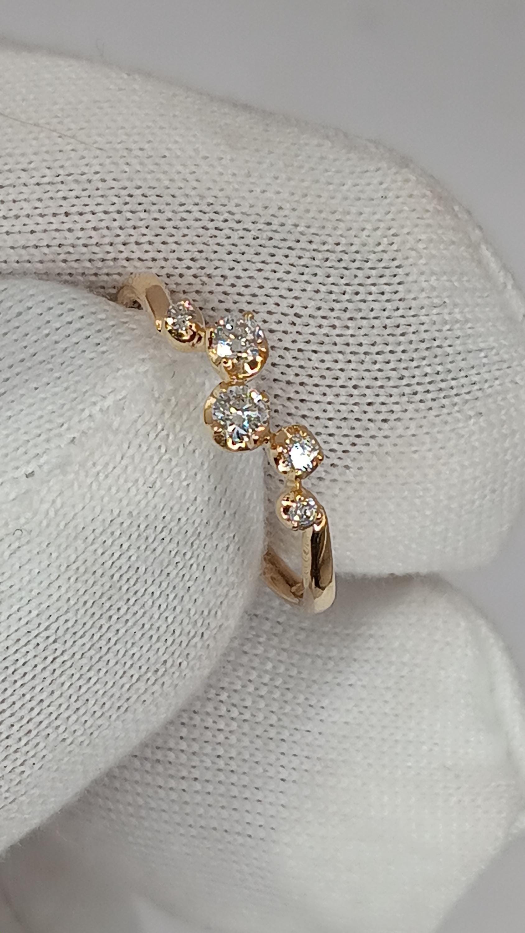 18kt diamond ring