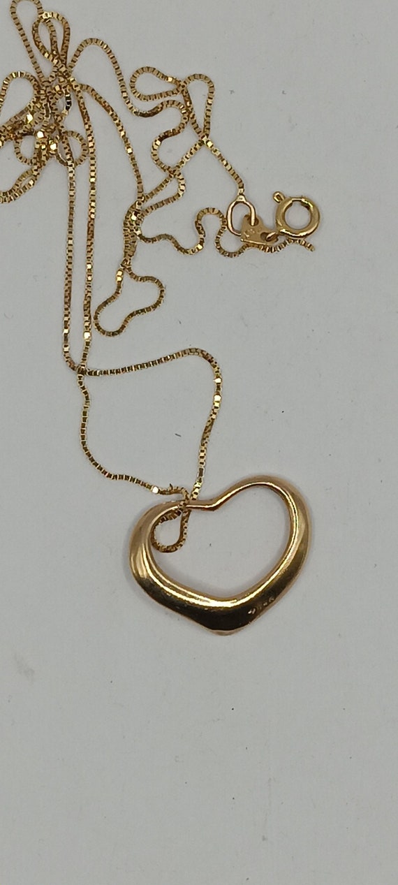 14K Yellow Gold Heart and Chain - image 2