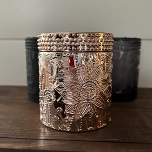 9 oz Flower Luxury Candle Container with Lid | Candle Holder | Glass Candle Holder | Candle Containers | Candle Jar Empty | DIY Candle Jar