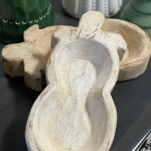 Snowman Dough Bowl,Farmhouse Decor,Gift for Home,Holiday Centerpiece,Holiday Decor, Farmhouse Christmas,Antique White Snowman Dough Bowl