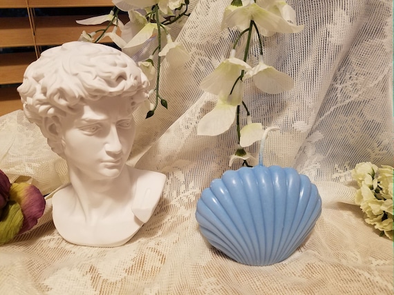Large Closed Oyster Shell Candle, Seashell Candle, Clamshell, Mother of Pearl, Clam Shell Candle