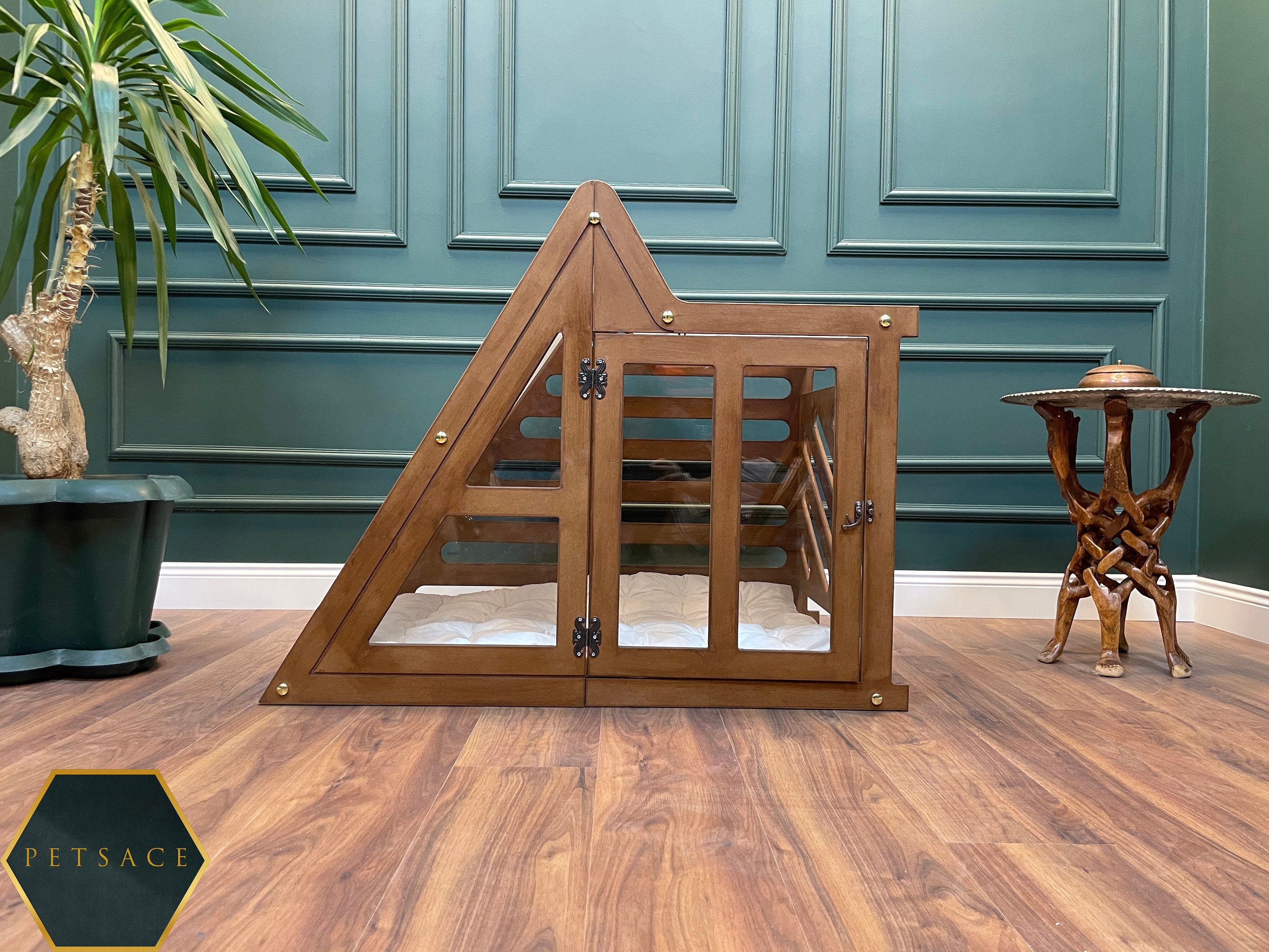 Maison Pour Chiens, Cage