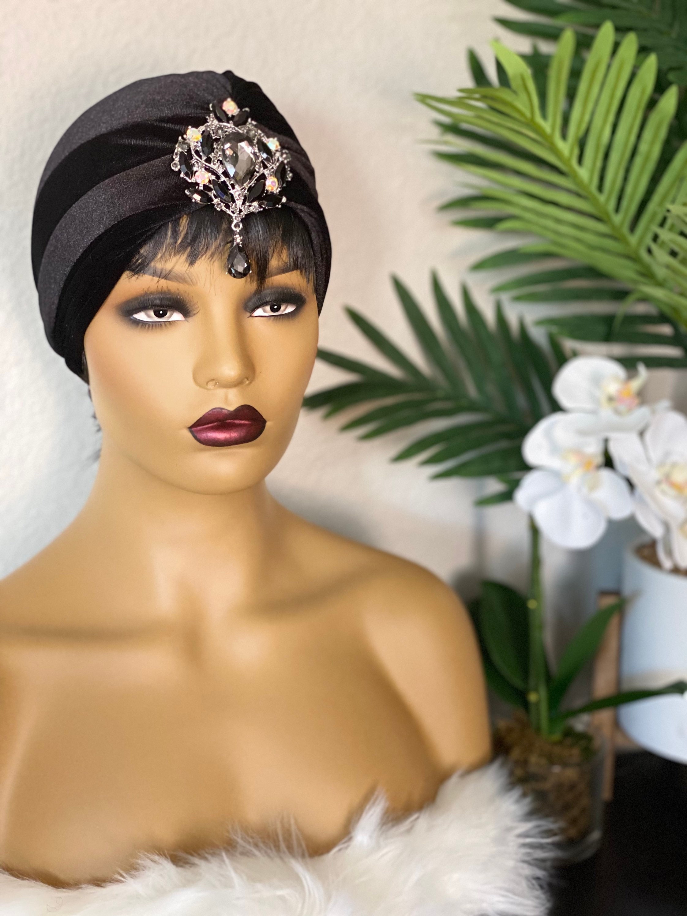 Black vintage knit turban with large brooch with crystals Amazon.com: BABEYOND Women main image 2