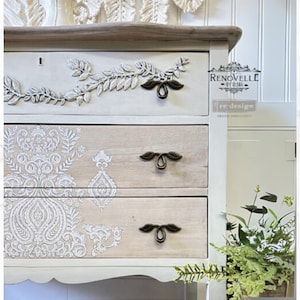 Leafy Blossoms Mould by redesign with Prima