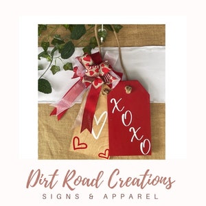 Valentine’s Day Wooden Tags | Door Hanger Tags | XOXO Door Tags | Valentine&#39;s Day Décor | Handmade Door Tags