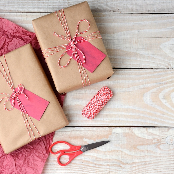 Kraft Wrapping Paper Sheets: Natural Gift Packaging (55cm x 42cm)