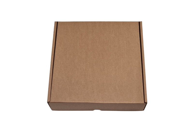 255mm x 255mm x68mm  packaging box