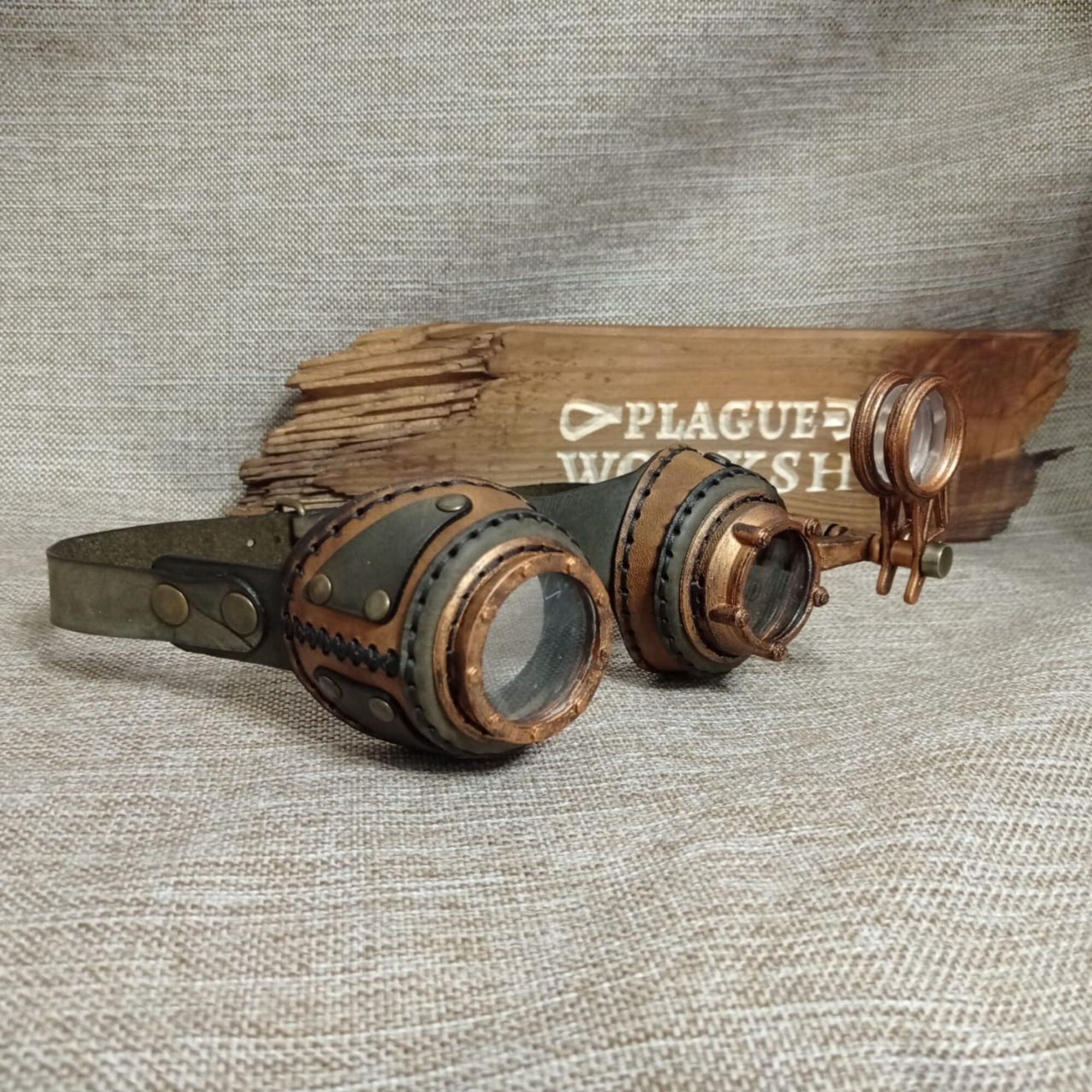 Steampunk Goggles, Leather Gloves and bowtie – SteampunkLot