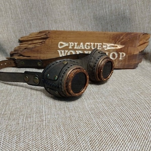 Leather steampunk goggles