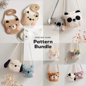 Puede incluir: Una colección de patrones de crochet para hacer adorables estuches para cámara instantánea con temática animal. Los patrones incluyen un oso, un panda, un koala, un zorro, un unicornio, un gato, un tigre, una vaca y un cerdo. Cada patrón presenta un diseño y una combinación de colores únicos.  INSTAX CASE Pattern Bundle.