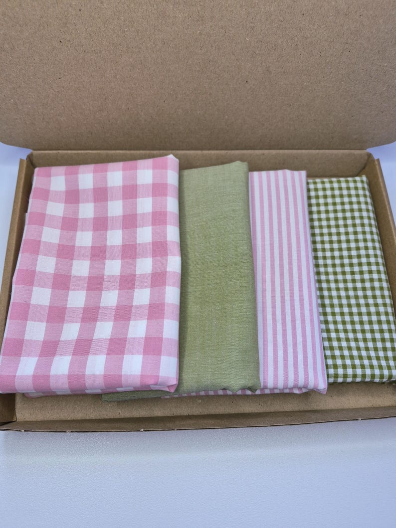 Conjunto de cuartos de grasa teñidos en hilo, conjunto de tela rosa y verde, cuadros vichy 100% algodón, material de rayas de caramelo, tela tejida, bonito regalo para costureras imagen 1