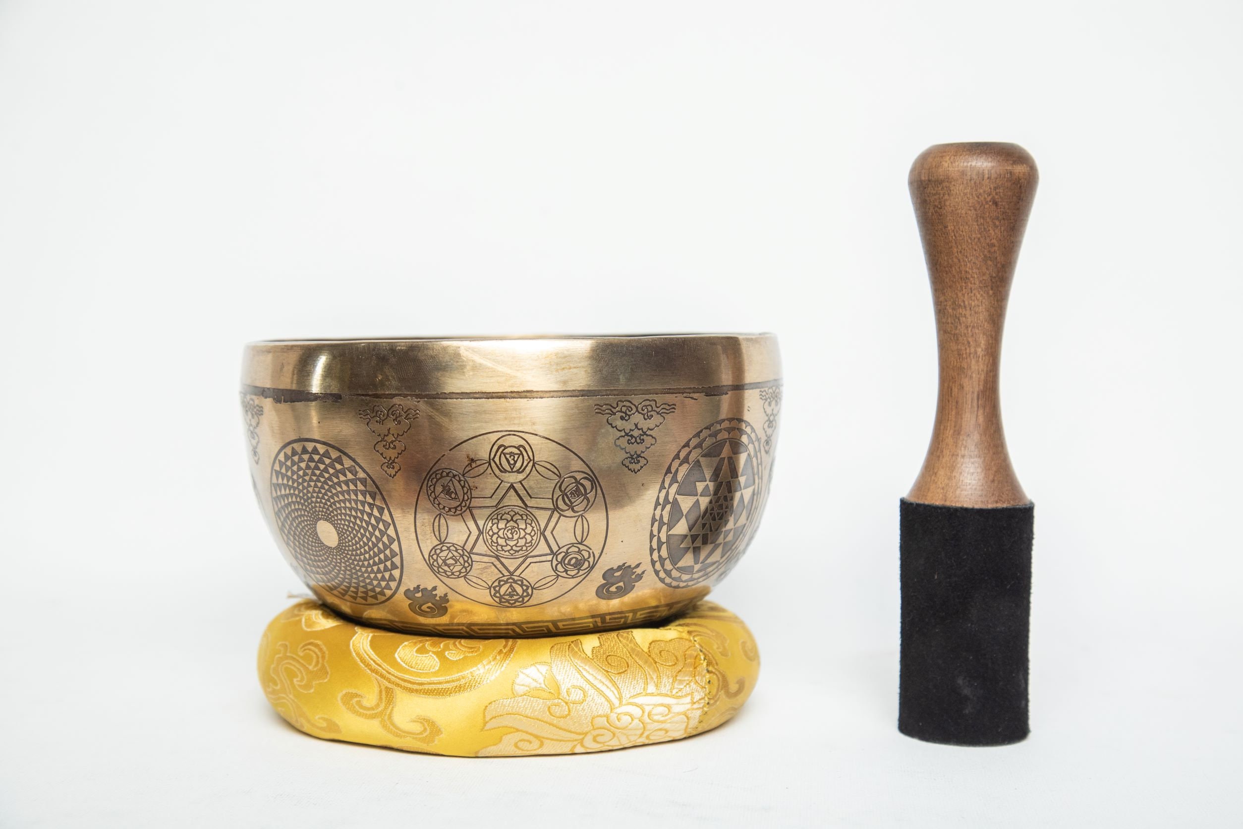 8インチの手作りチベットシンギングボウル：サウンドヒーリング、瞑想