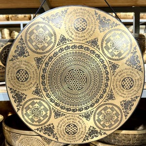 14–39 Inches Flower of Life Gong – Tibetan Singing Meditation Gong from Nepal. Ideal for Sound Bath Sessions and Meditation. Includes mallet