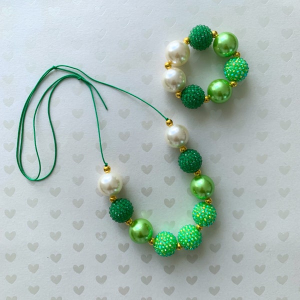 St. Patrick’s Day Adjustable Bubblegum Necklace, Chunky Big Bead Necklace, Little Girl Necklace, Toddler play jewelry, St. Patrick’s outfit