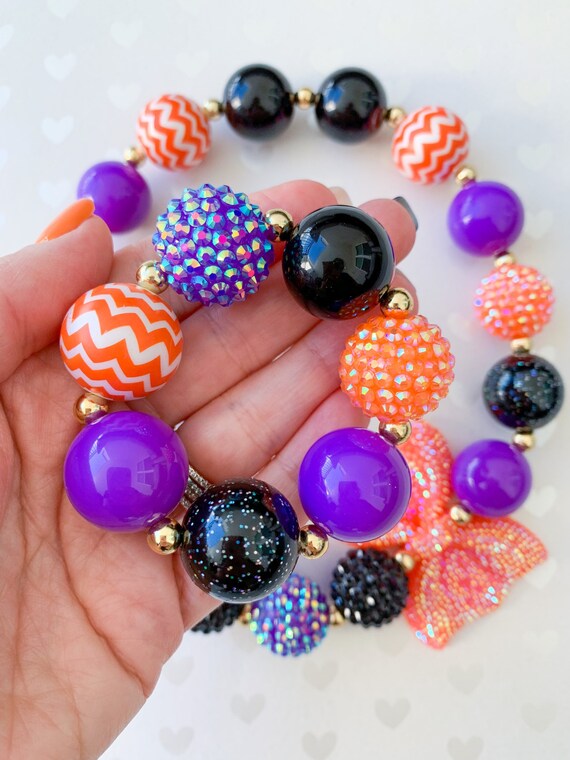 Chunky bead necklace for hotsell toddlers