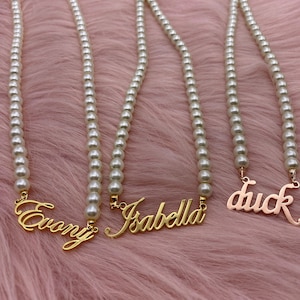 Custom Pearl Name Necklace – Personalized Women's Jewelry