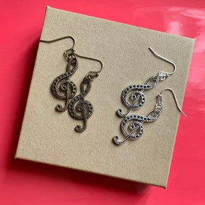 Treble Clef Earrings, Music Note Earrings, Alloy Earrings, Gift For Music Lover, Music Earrings, Musician Gifts, Music Jewelry