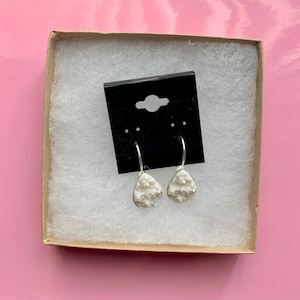 White Earrings, Bridal Earrings, Sparkly Earrings, Faux Druzy Earrings, Leverback Earrings, Elegant Earrings, Teardrop Earrings, Silver