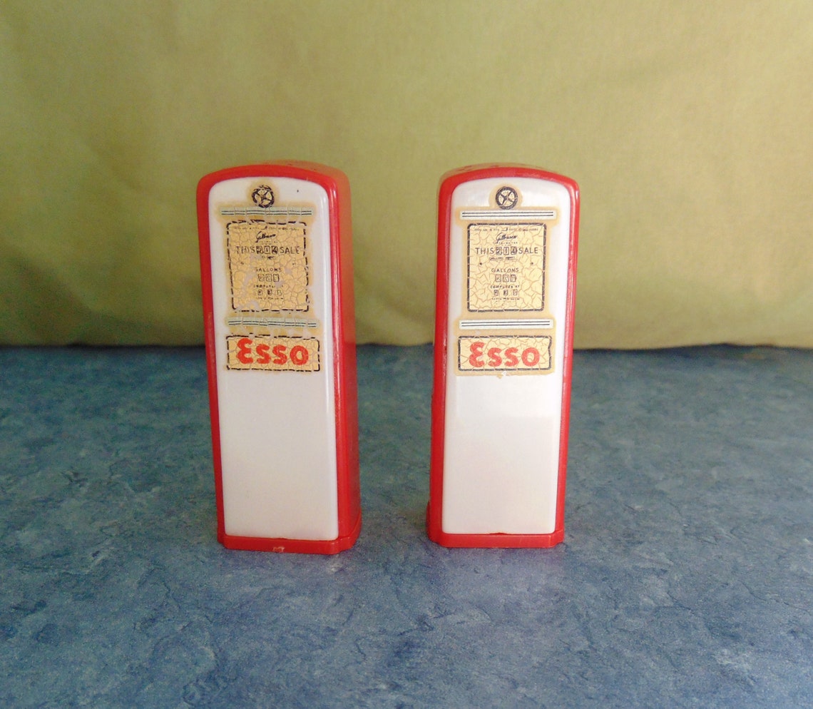 Vintage ESSO Gas Pump Salt and Pepper Shakers Etsy Ireland