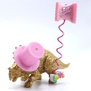 Mini dinosaurios dorados / Dinosaurio para fiestas / Chispas de mesa / Tema de dinosaurio / Adorno para tarta de dinosaurio / Dinosaurio / Mini sombreros de fiesta / Rellenos para bolsas de fiesta / imagen 7