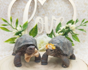 Tortoise Wedding Cake Topper | Wedding Cake Topper | Wedding Decoration | Wedding Cake | Tortoise Cake  | Pet Wedding Cake Theme | Tortoise