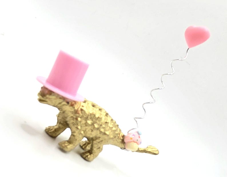 Mini dinosaurios dorados / Dinosaurio para fiestas / Chispas de mesa / Tema de dinosaurio / Adorno para tarta de dinosaurio / Dinosaurio / Mini sombreros de fiesta / Rellenos para bolsas de fiesta / imagen 19