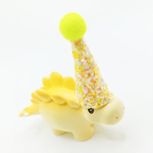Cute Pastel Dinosaur Cake Topper | Cartoon Style Dinosaur Party | Table Sprinkles | Mini Party Hat | Party Bag Filler image 12