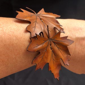 Nature Leather leaves Bracelet, Boho Handmade Leather Bracelet Jewelry, Artisan Statement Flower Bracelet Jewelry