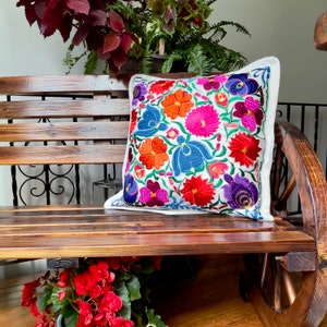 Mexican Decorative Pillow Cover. Mexican Pillow Cases. Embroidered pillow Cover. 18X18. Handmade Pillows Cover.