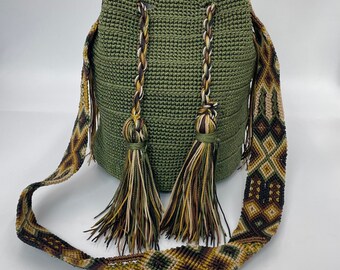 Mexican Morral Bag, Handmade Gift Bag, Crossbody Bag, Mochila Bag, Summer Bag, Hand Knit Bag with Tassels.