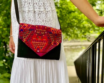 Mexican Embroidery Clutch Bag.Envelope Mexican Clutch.Over the shoulder clutch.Christmas Gift.Boho Clutch.Valentine gift
