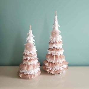 Weihnachtskegelbaum, Tabletop mini Blush Pink Weihnachtsbaum 24 &quot;, 19 &quot;, Winterhochzeits-Mittelstück