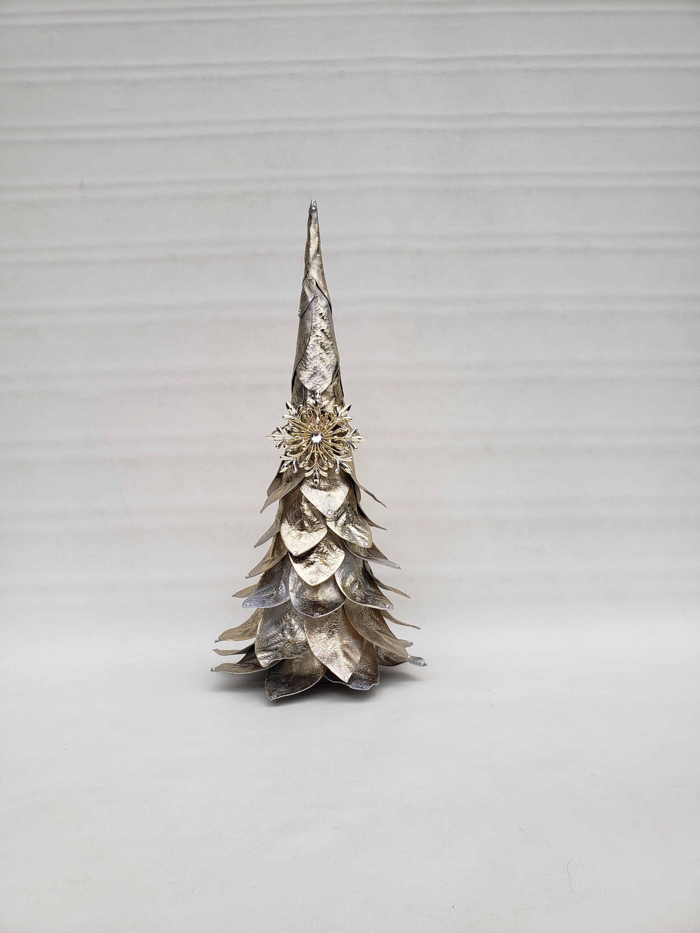 SEWACC – 30 Coni In Schiuma A Forma Di Albero Di Natale – 15x7,5x6 Cm – Per Decorazioni Fai Da Te E Centrotavola - 3