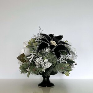 Decorate table top country christmas tree