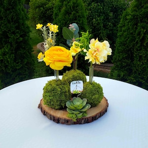 Wedding Party Centerpiece Wood Slice With Moss Ball, Wedding Decor, Rustic Home Decor, Centerpieces for Tables, Rustic Wedding Decor