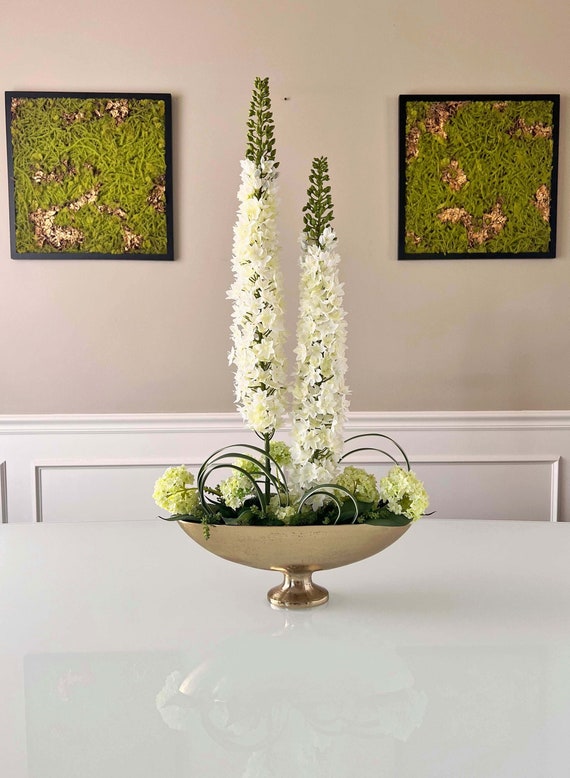 Modernes Blumenarrangement, elegantes Wohnkultur, künstliche Blumenmittelstücke