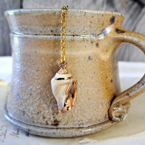 Tea Infuser with Sea Shell in gold pendant for fresh loose tea leaves, unique original idea gift for her mother high tea lover beach ocean