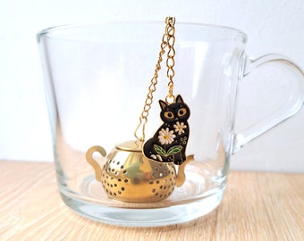 Tea infuser with enameled black cat kitten charm for fresh tea, tea strainer, unique original gift for her mother tea lover party gift