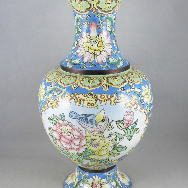 très beau vase chinois en bronze émaux de canton