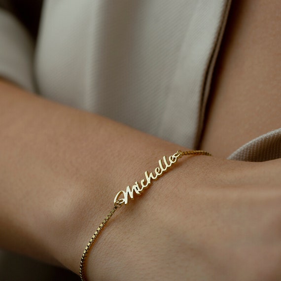18K GOLD NAME Bracelet-name Plate Bracelet-personalized -  in 2023   Sterling silver monogram necklace, Gold bracelet for women, Bridal gold  jewellery designs