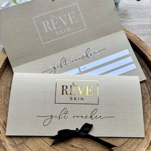 Luxury Gold Foil Gift Voucher Wallet Printing, Custom Folded Business Vouchers, Salon Gift Certificates