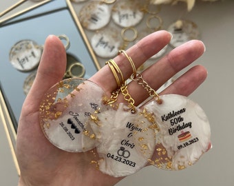 Round keychain favors in bulk | Wedding keychain favors for guests | Bridal shower gifts | Party shower gifts in bulk | Baby shower favors