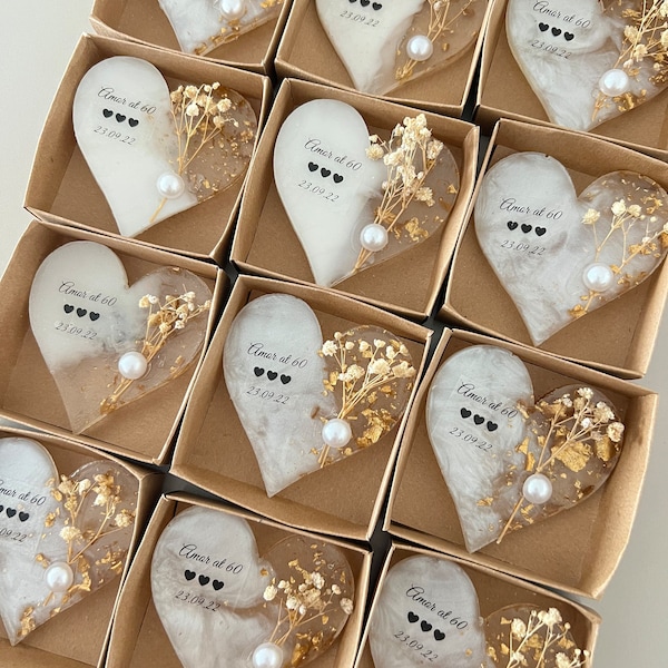 Unique Wedding Favours | Magnet Wedding Gifts for Guests | Baptism party favors | Bridal Shower Gifts | Party Favors in Bulk