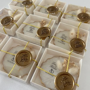 Unique Wedding Favors with seal | Wedding Magnet Favors | Wedding Epoxy Favors | Bridal Shower Favors | Bridal Shower Favors for guests